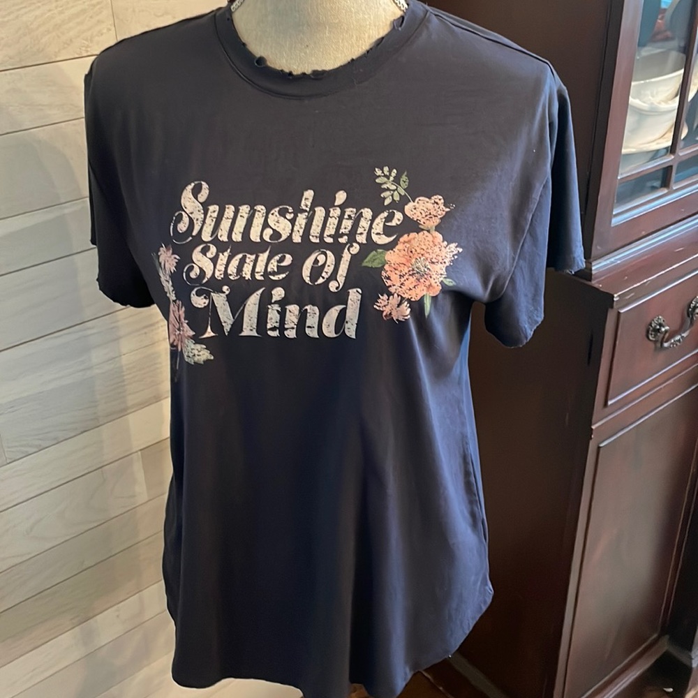 Destructed tee